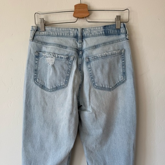 Hollister Boho Light Blue Distressed Stretch Ultra High Rise Mom Jeans Size 27 - Picture 7 of 8